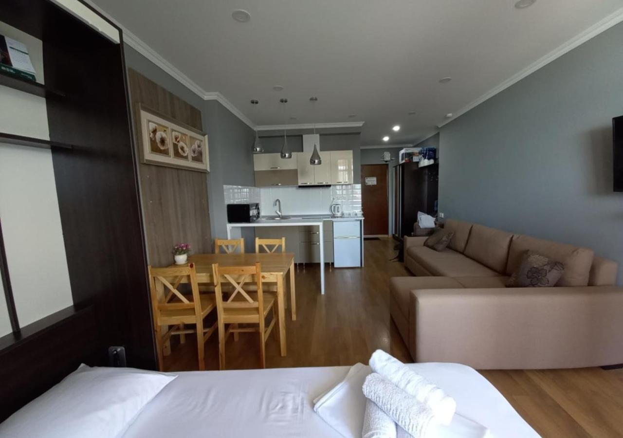 Apartment Marina In Apart-Hotel Residence Batumi Zewnętrze zdjęcie